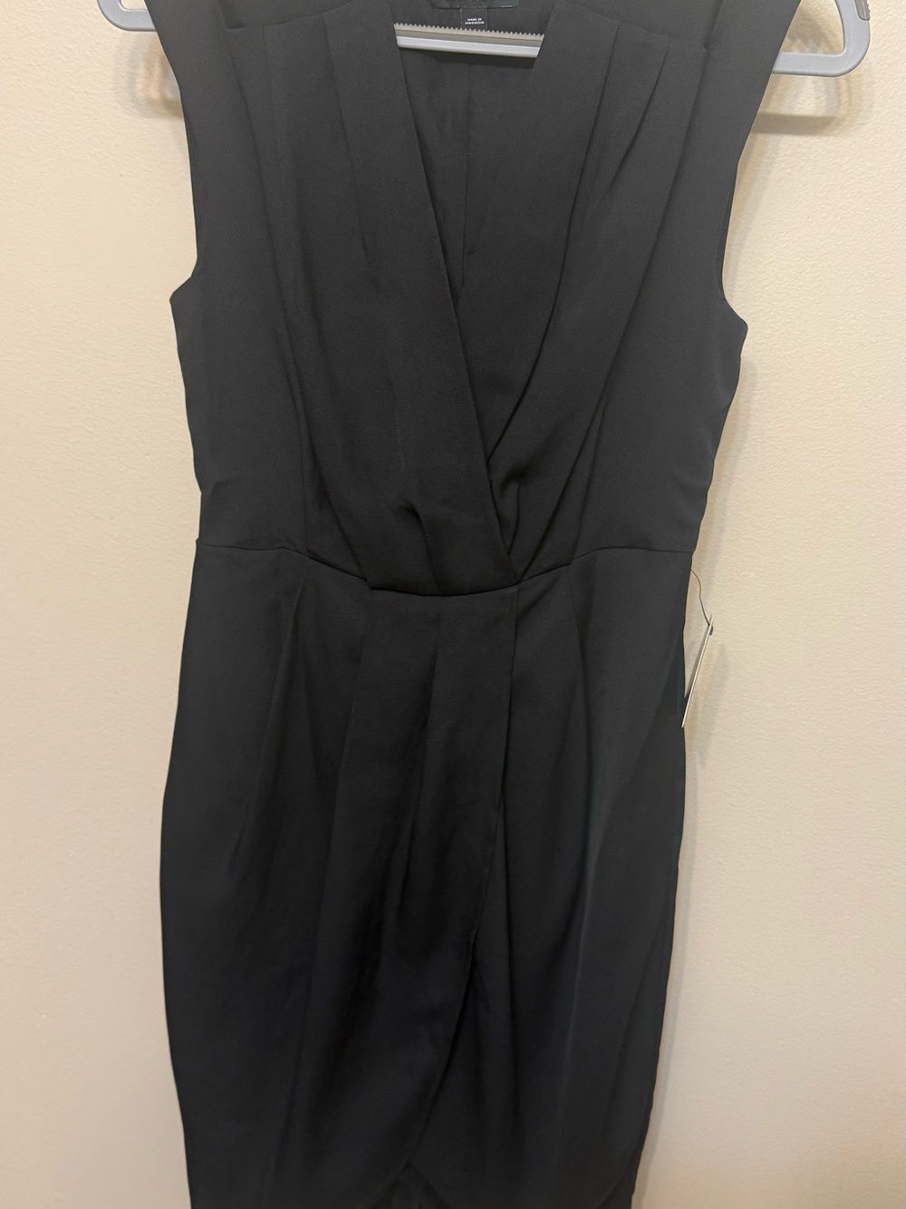 Express Black Sleeveless V-Neck Midi Sheath Dress